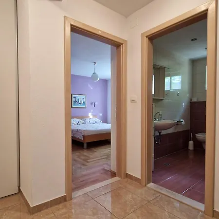 Apartment Herta Makarska